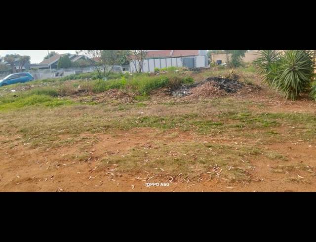 LAND FOR SALE IN LENASIA EXT 13